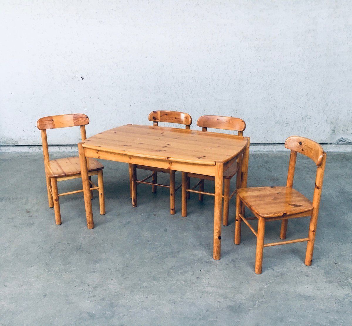 Deense Grenenhouten Stoelen En Tafel In De Stijl Van Rainer Daumiller, Ca. 1975 photo for sale