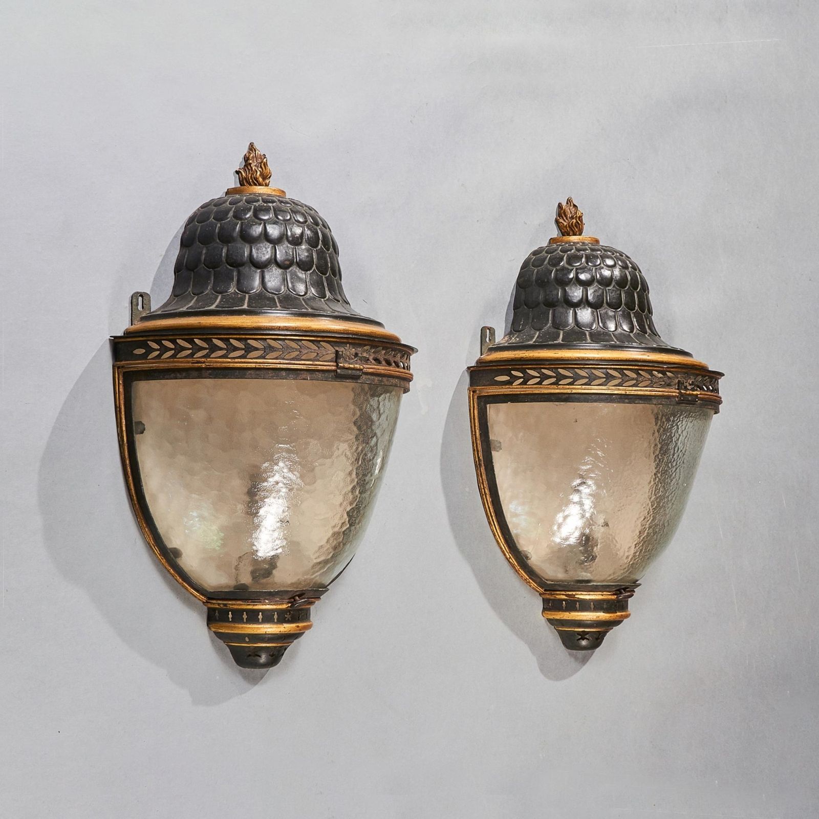 Impressive Pair Of Large Early 19th Century French Tole Peinte And Parcel Gilt Wall Lanterns photo for sale