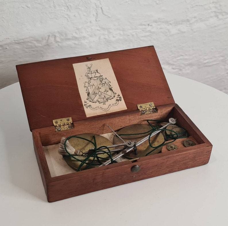 Antique Brass Sovereign Scales With Robinson Family Crest Apothecary  Jeweller's Scales photo furniture