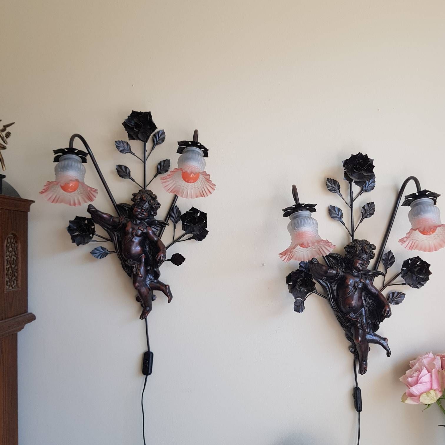 photo furniture Wall Sconces With Cherubs, Angels Wall Lamps, Pink Lamp Shades Baroque Style