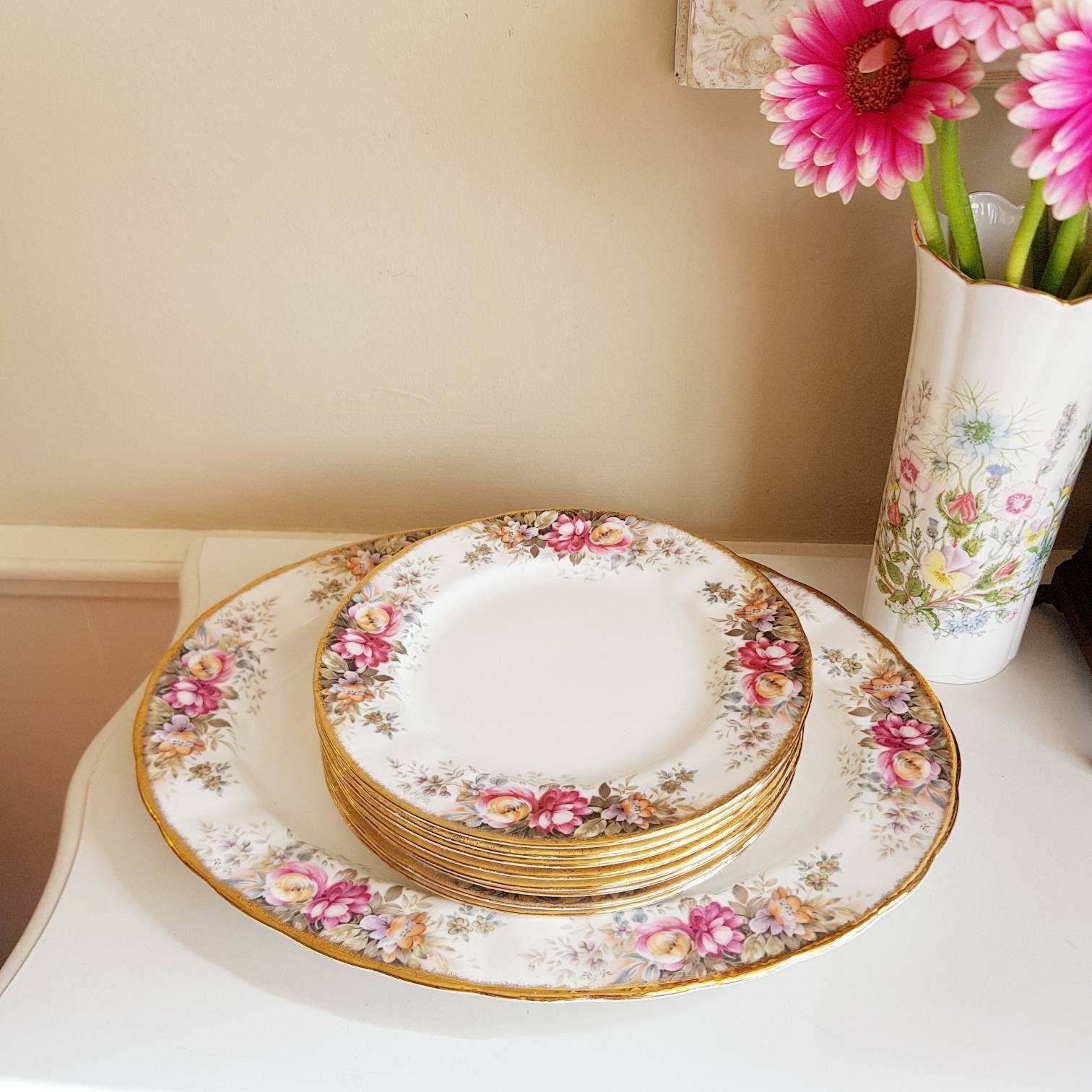 Vintage Queen Anne Summer Rose, Porcealin Set, Table Set, Gold Glided, Tableware, Nice Gift photo 392.0