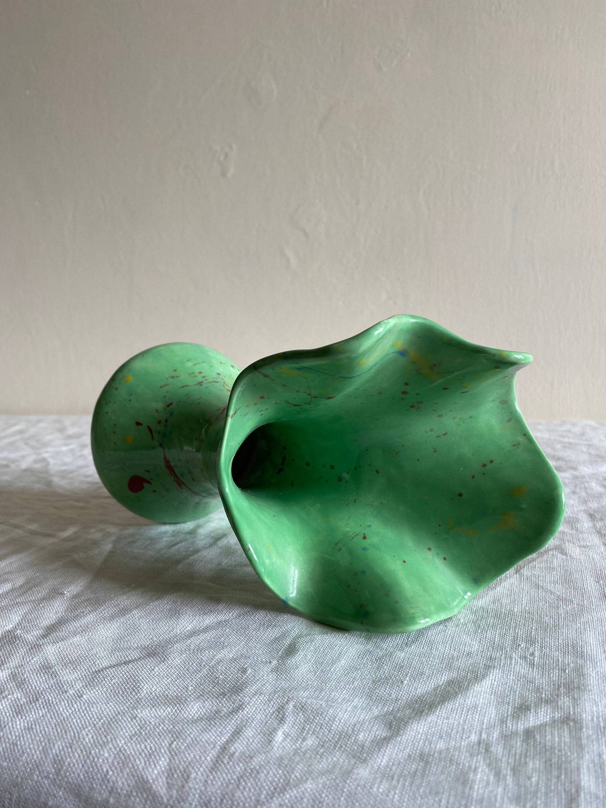 Green Wiggly Wavy Handkerchief Vase With Hand Painted Splatter Detail Mid Century Vintage C. 1970 photo buy
