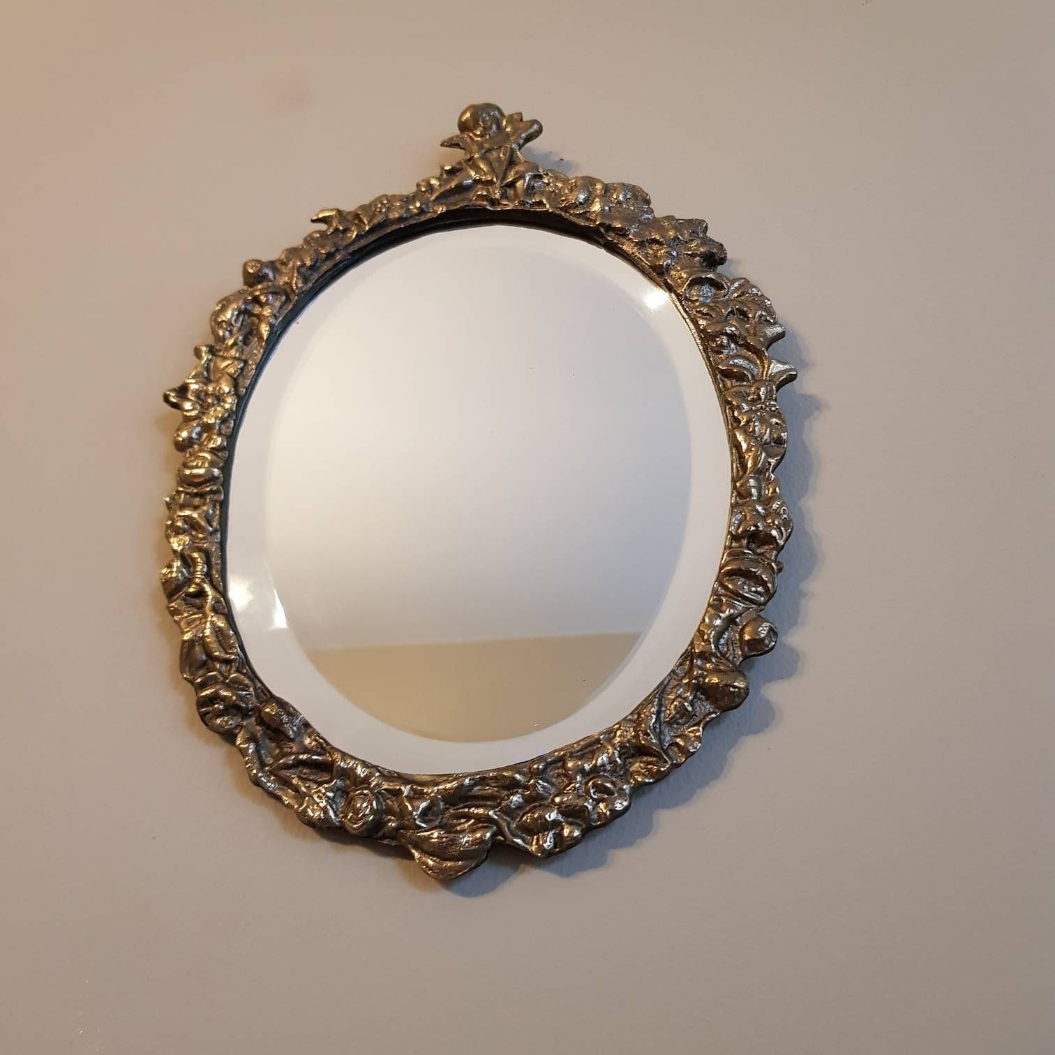 Oude Facetgeslepen Wandspiegel, Lijst In Goudkleurig Brons/Messing photo vinterior