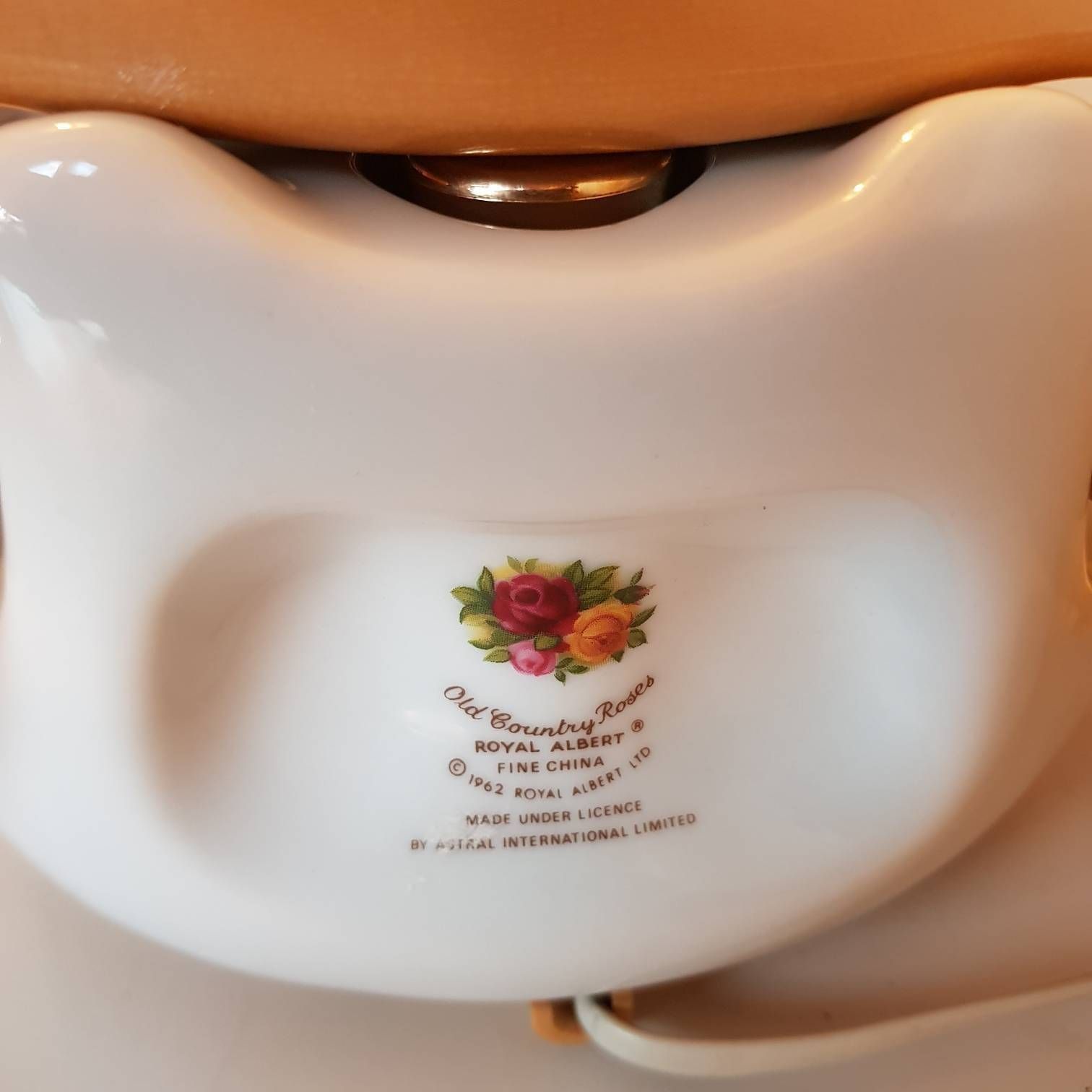 Original Royal Albert Porcelain Telephone By Astral Ltd, Dial Rotary Telephone. photo 274.0