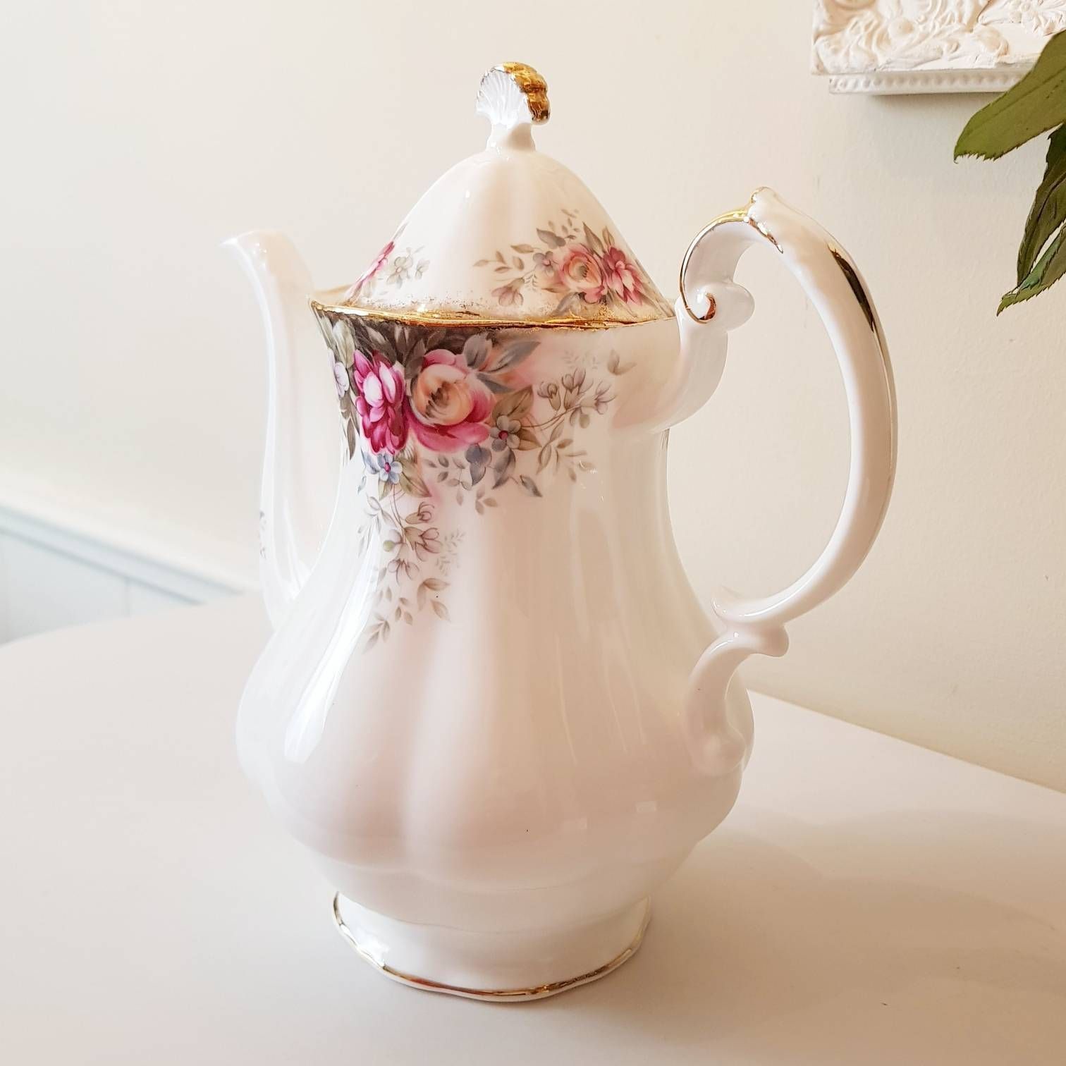 Queen Anne Summer Rose Coffeepot, Fine Bone China, Made In England, Gift Idea photo Home Decor