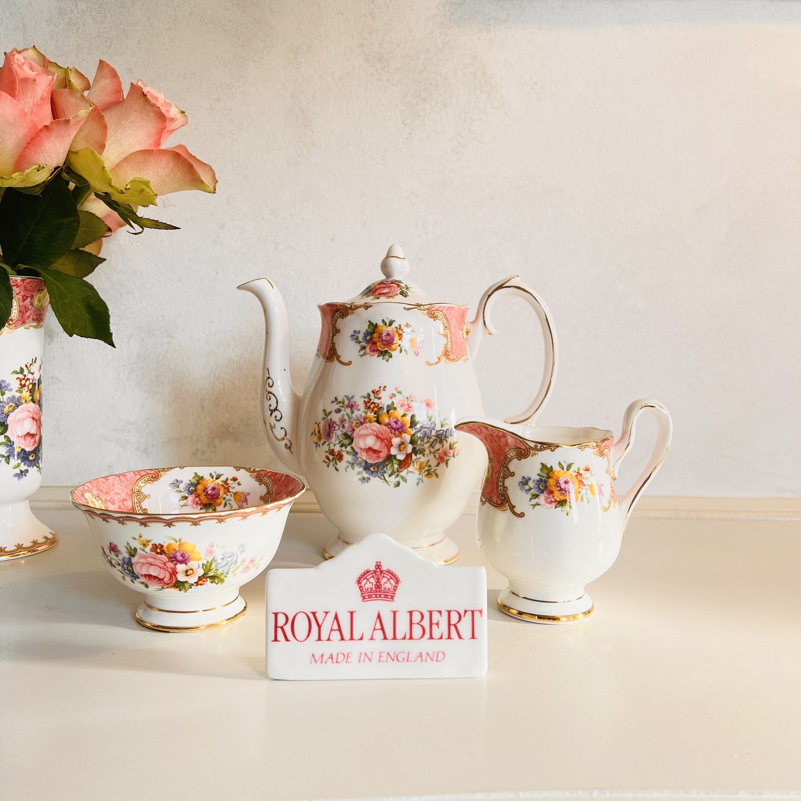 Original And Hard To Find! Royal Albert Lady Carlyle, Royal Albert Ltd 1944