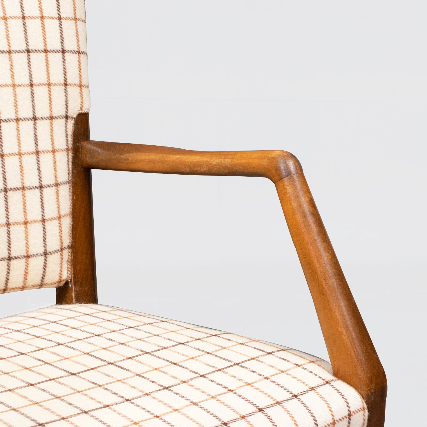 Peter Hvidt Sidechairs Pair photo vinterior