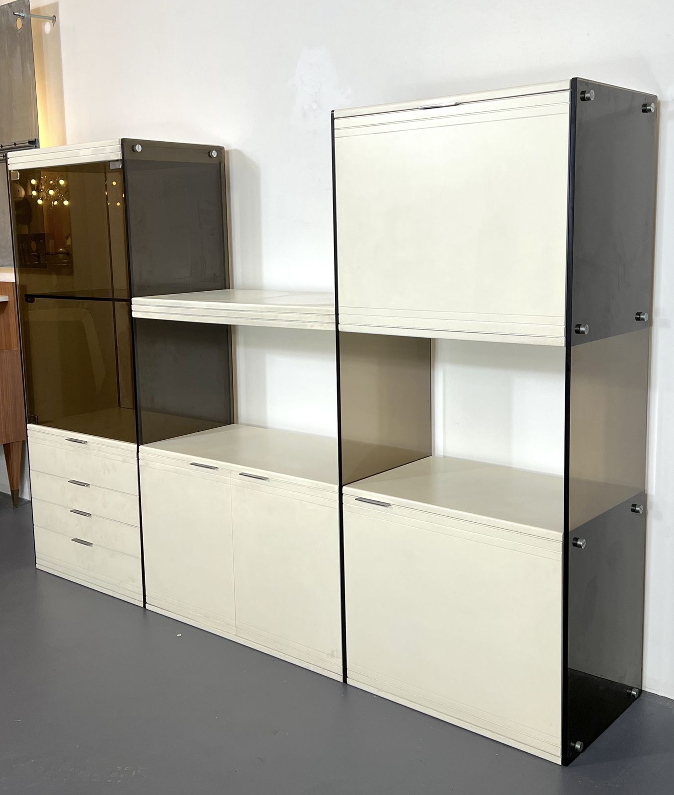Gallotti & Radice, Smoked Glass And Lacquered Wood Cabinet From 70s photo 3755.05