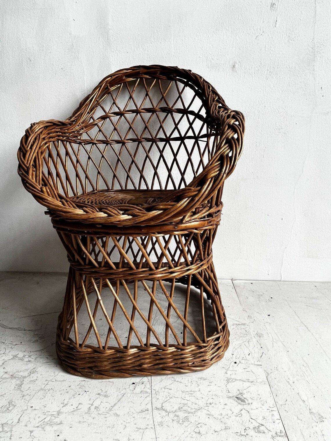 Vintage Wicker Childrens Armchair photo 110.0