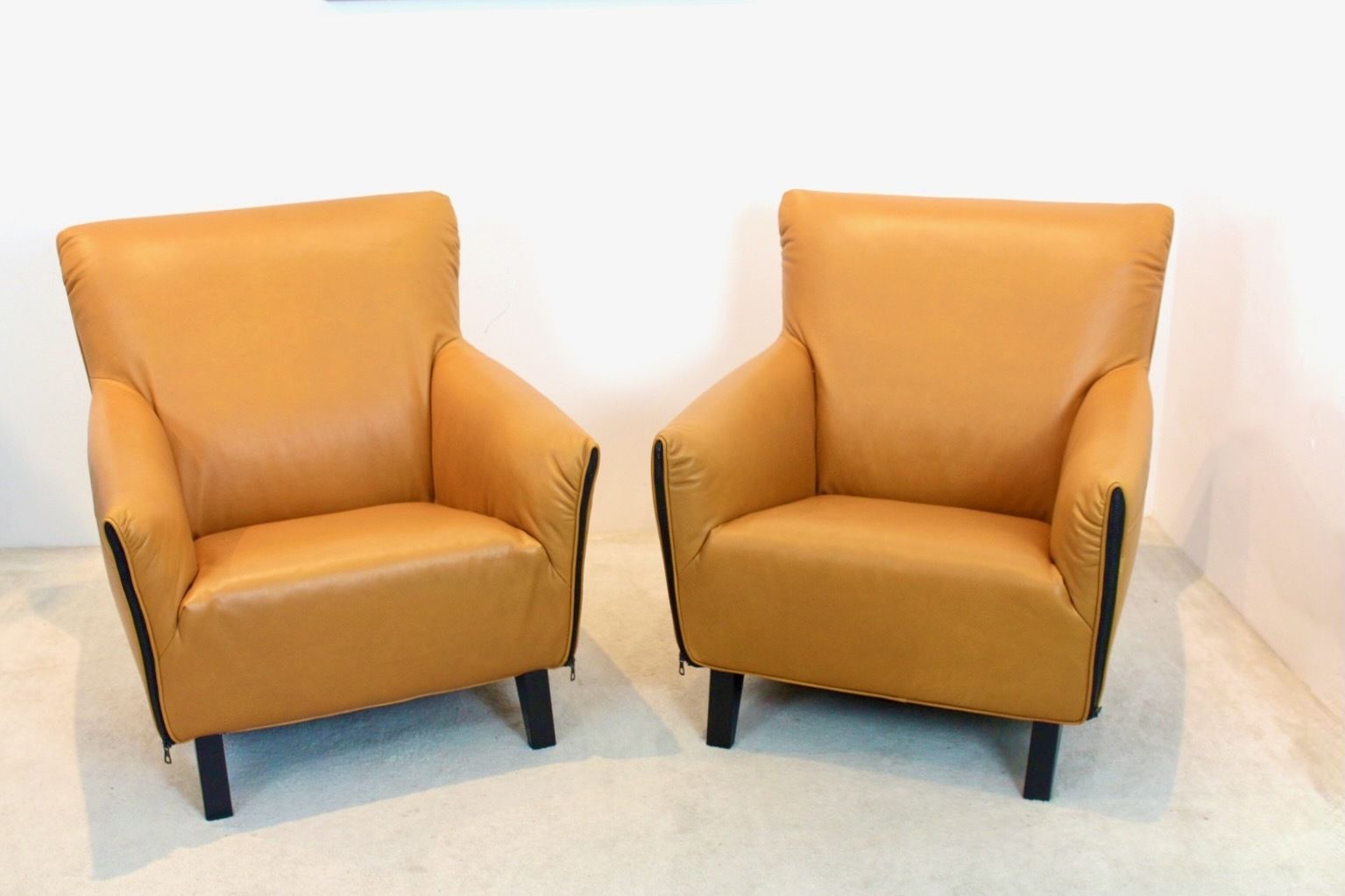 Artifort F330 Cordoba Lounge Chairs In Soft Ochre Leather By Gerard Van Den Berg photo Furniture