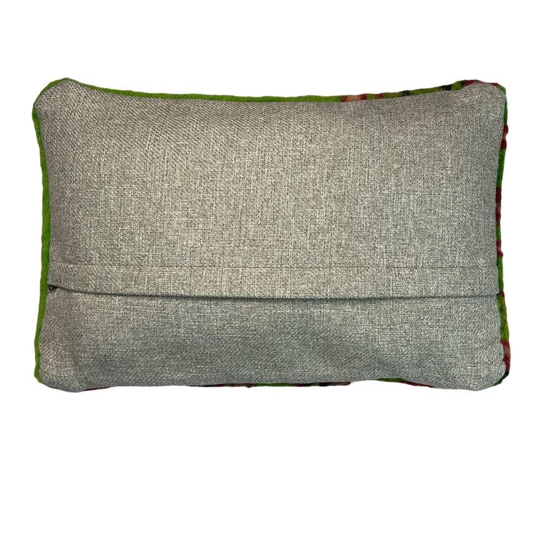 12'' X 20'' Vintage Hand Made Rug Cushion Cover, 30 X 50 Cm Decorative Rug Pillow Cover, Large Vintage Turkish Rug Cushion Cover photo furniture