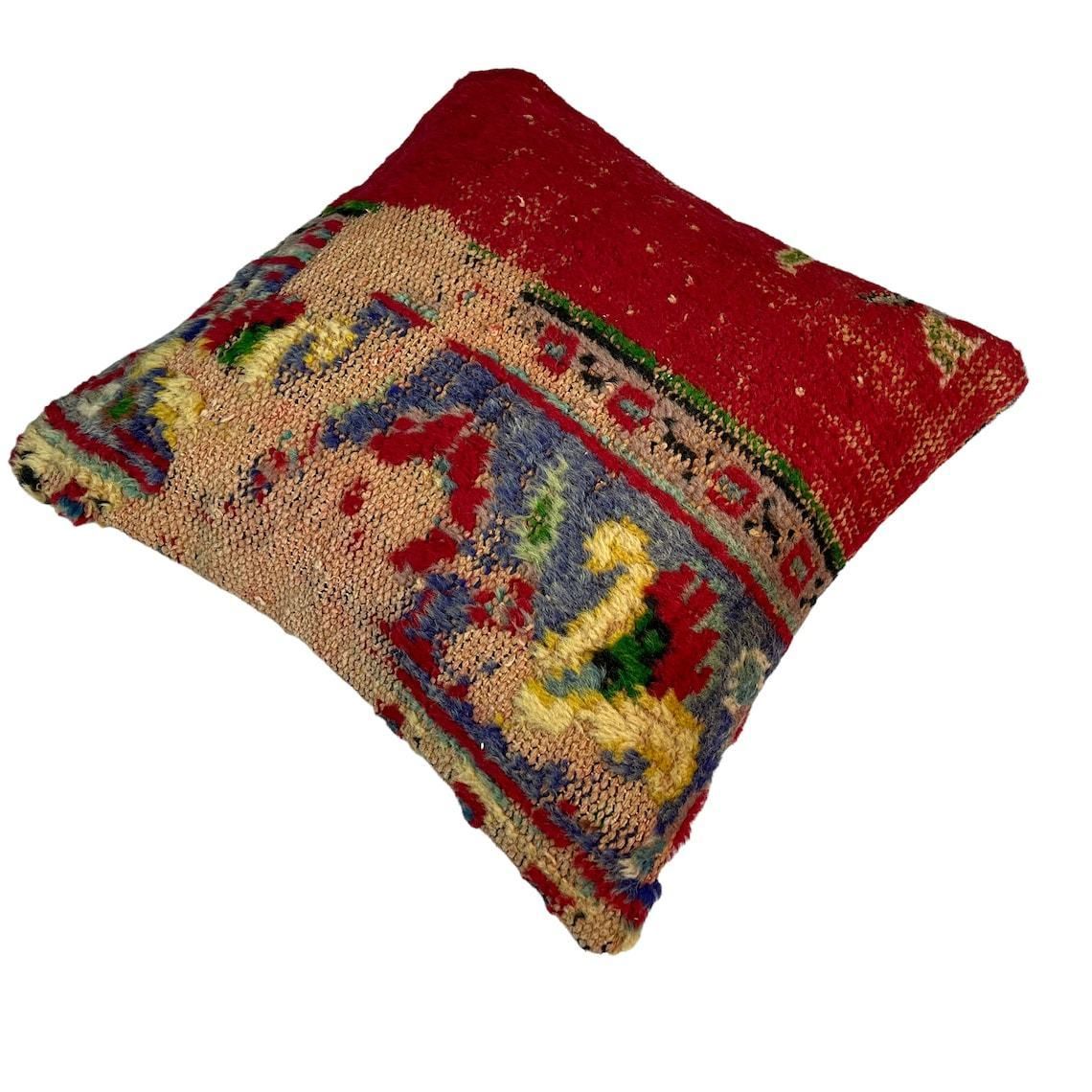 Vintage Hand Made Rug Cushion Cover, 45 X 45 Cm Decorative Rug Pillow Cover, Large Vintage Turkish Rug Cushion Cover photo vinterior