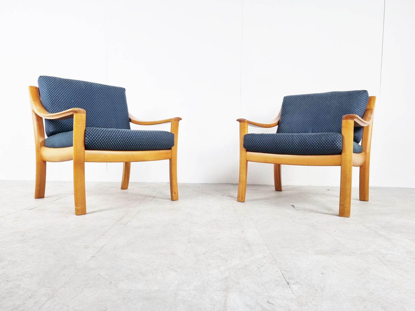 photo furniture Pair Of Easy Chairs By Wilhelm Knoll, 1960s