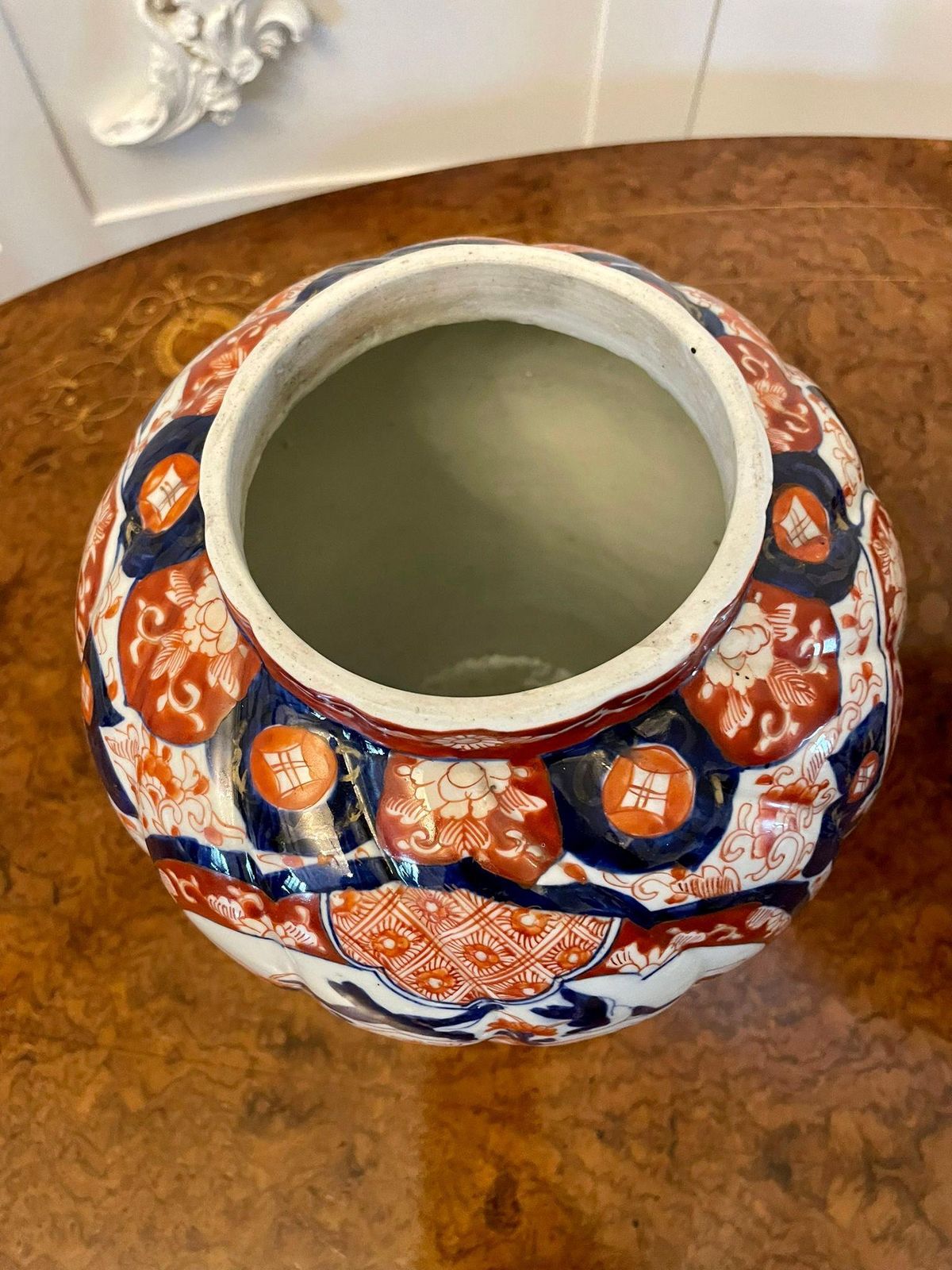 Fine Quality Pair Of Antique Japanese Imari Lidded Vases photo buy