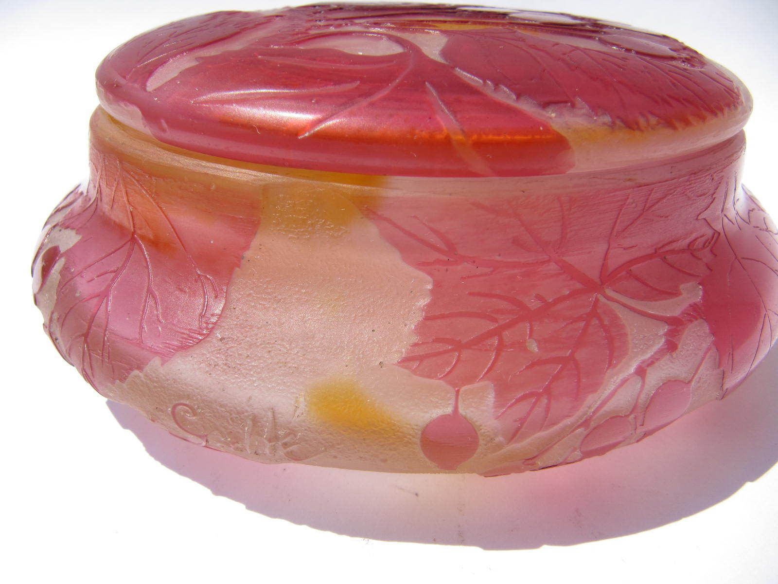 Emile Gallé Art Nouveau Art Glass Bowl And Cover Decorated With Berries And Leaves photo 495.0