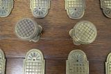 A Set Of 19th Century Arts And Crafts Brass Door Finger Plates And Knobs photo for sale