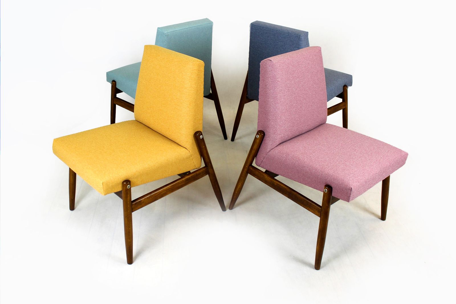 Restored Beech Chairs From Zamojskie Fabryki Mebli, 1960s, Set Of 4 photo for sale