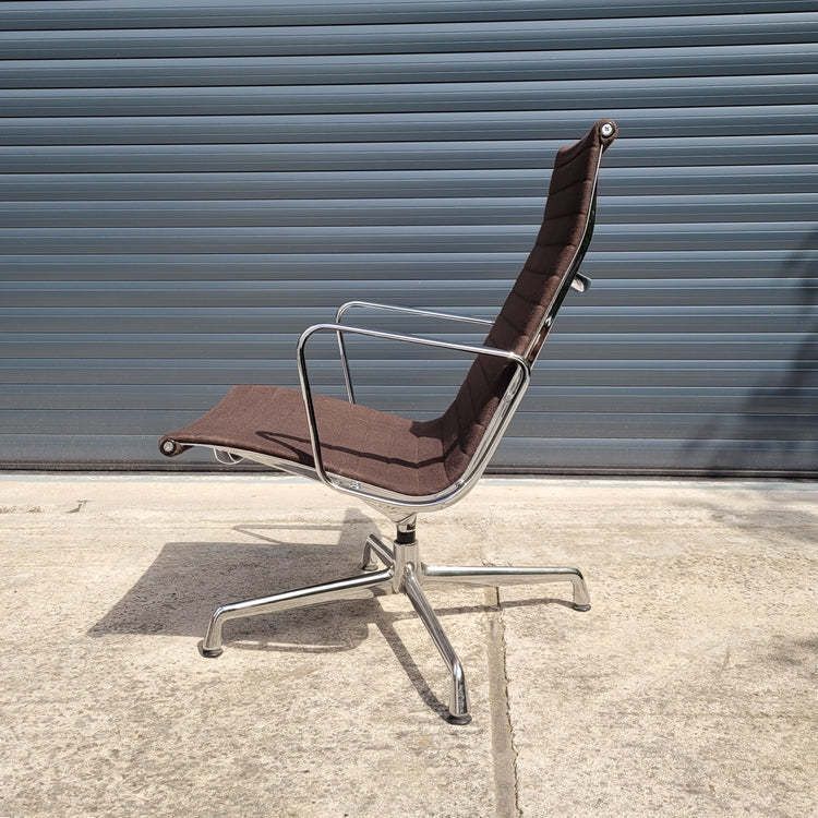 Eames Ea116 Brown Lounge Chair photo 795.0