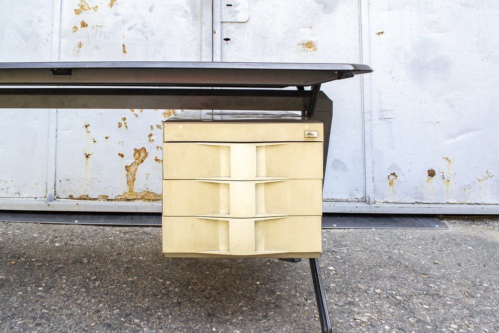 Arco Series Bureau Met Lade Van Bbpr Voor Olivetti Synthesis, Ca. Jaren 1960 photo Meubels