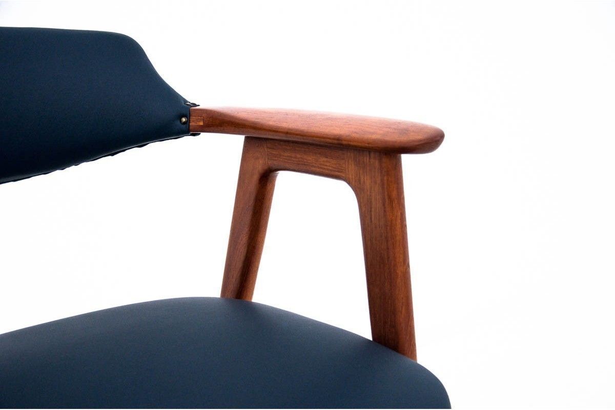 Danish Armchair From The 1960s. photo vinterior