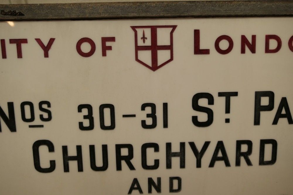 St Paul’s Churchyard, City Of London Glass Edwardian Street Sign photo Home Decor