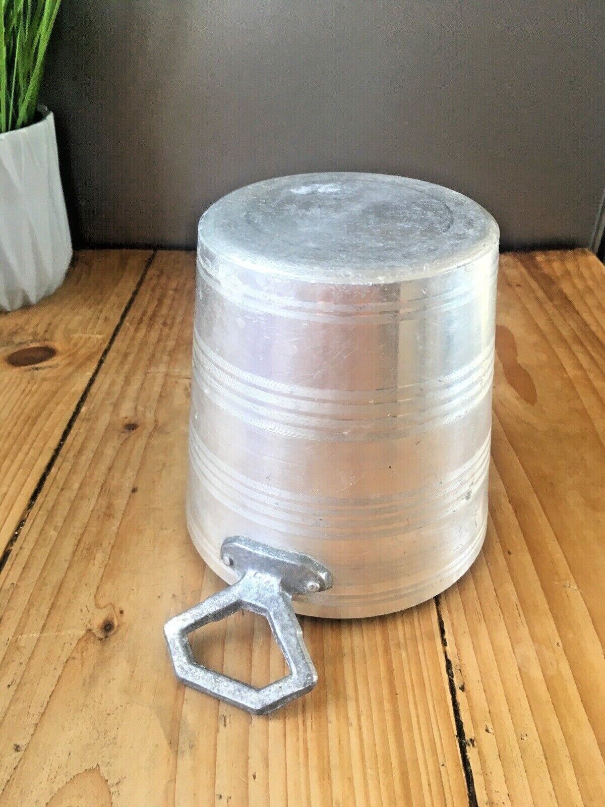 photo furniture Small Art Deco Banded Aluminium Champagne Wine Bottle Ice Bucket Cooler Bar Item