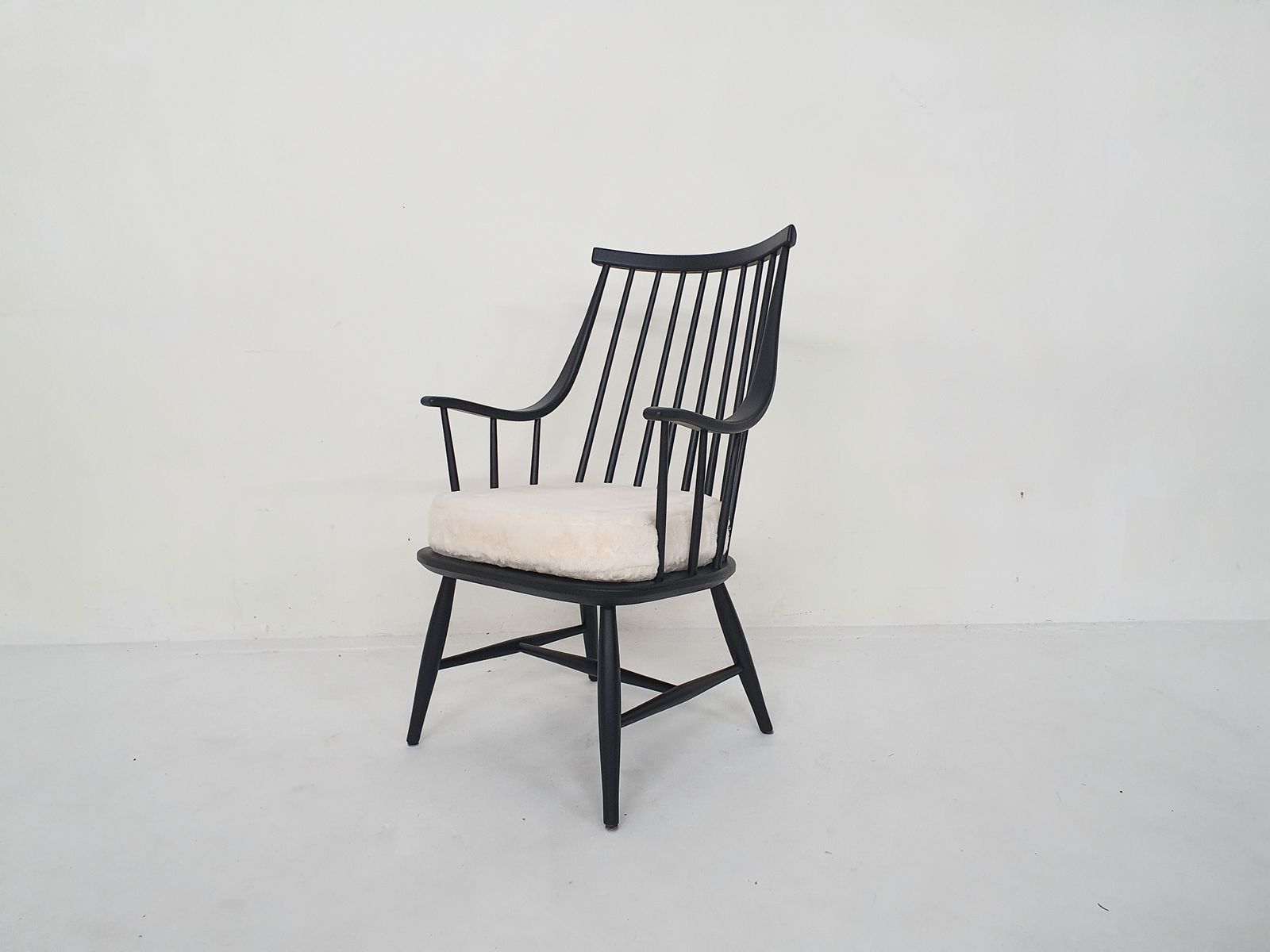Lena Larsson Voor Nesto "Grandessa" Spijlenrug Loungestoel, Zweden Ca. Jaren 1960