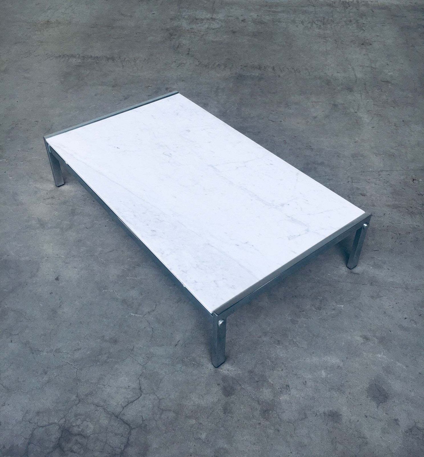 Postmodern Design Carrara Marble Low Coffee Table, Italy 1970's photo Furniture