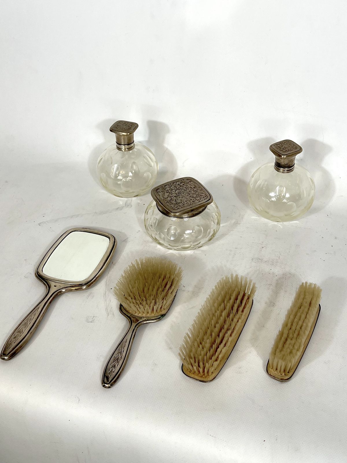 Mid Century Italian Toilet Set In Silver Plated And Blown Murano Glass From 40s photo vintage