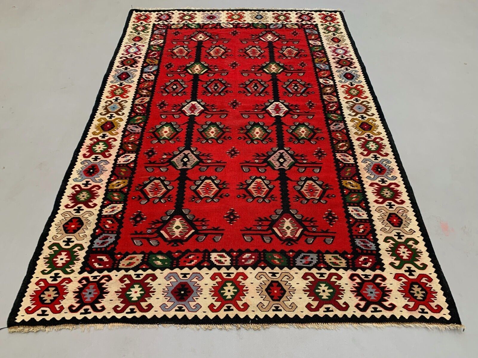 Vintage Kilim, Serbian Pirot Kelim Rug Shabby Wool 210x144 Cm Large photo furniture