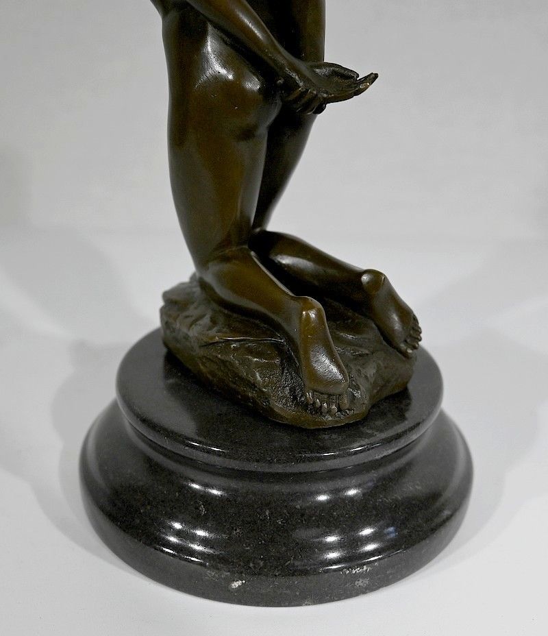 photo vinterior Bronze “Female Nude” By A. Cesaro – 20th