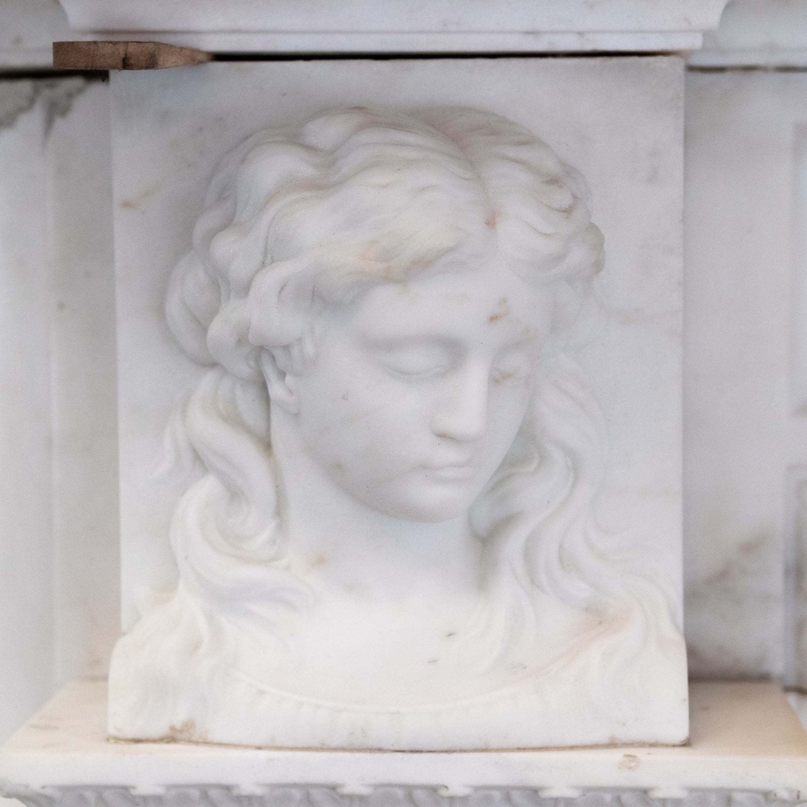 Monumental Antique Statuary Marble Carved Chimneypiece photo for sale