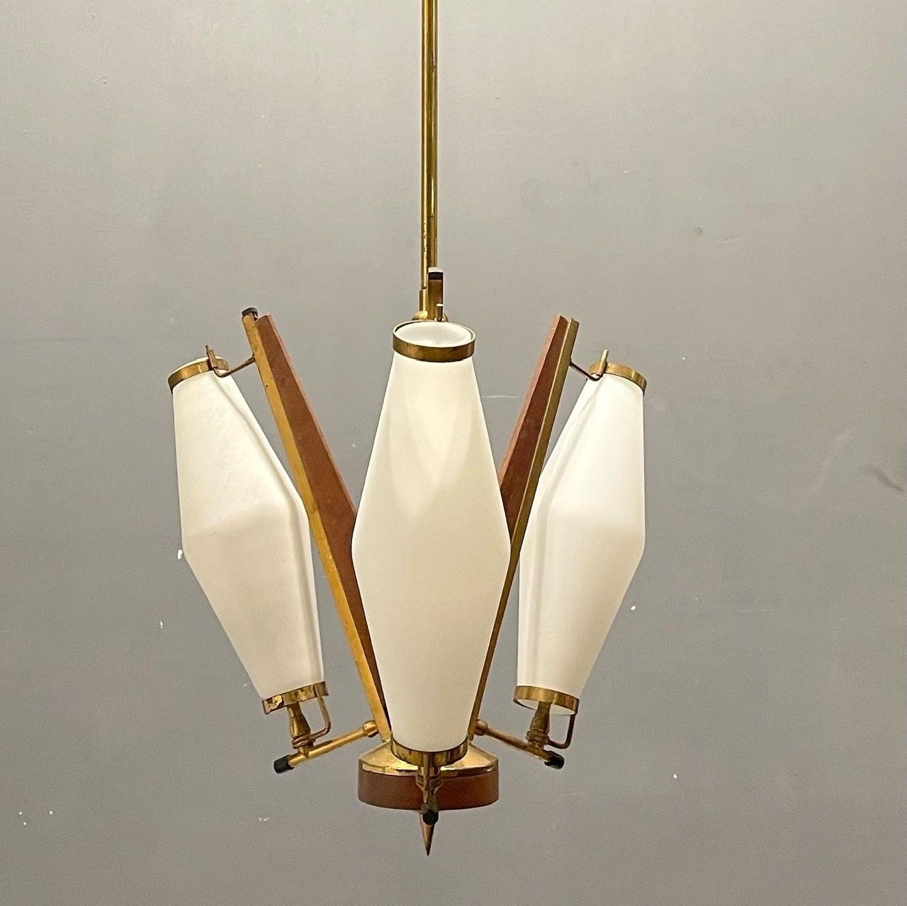 Italian Stilnovo Light Pendant 1950’s photo furniture
