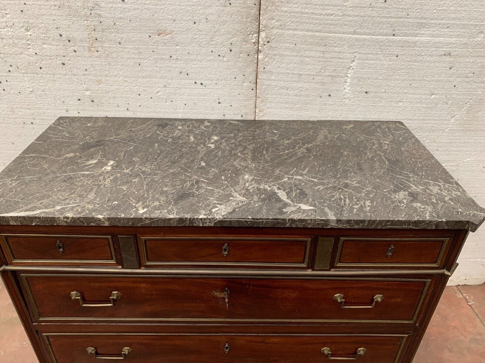 Mahogany Lois XVI Style Chest Of Drawers Gray Veined Marble Top 19th Century photo vinterior