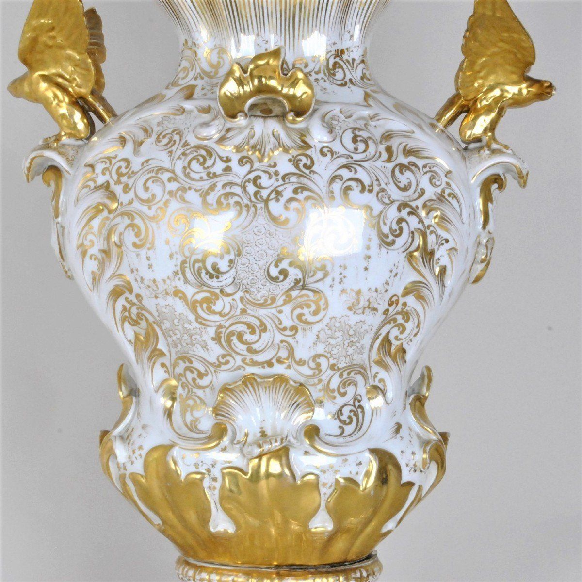 Large Porcelain Bridal Vase, Mid Xixth Century photo buy