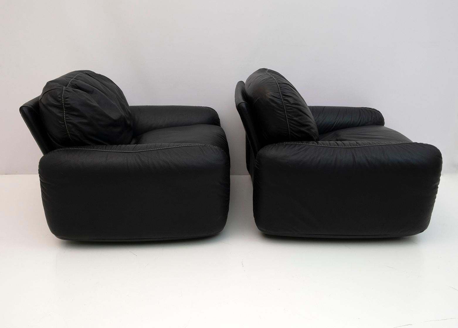 Pair Of Piumotto Italian Leather Armchairs By Arrigo Arrighi For Busnelli, 1970s photo 2073.0