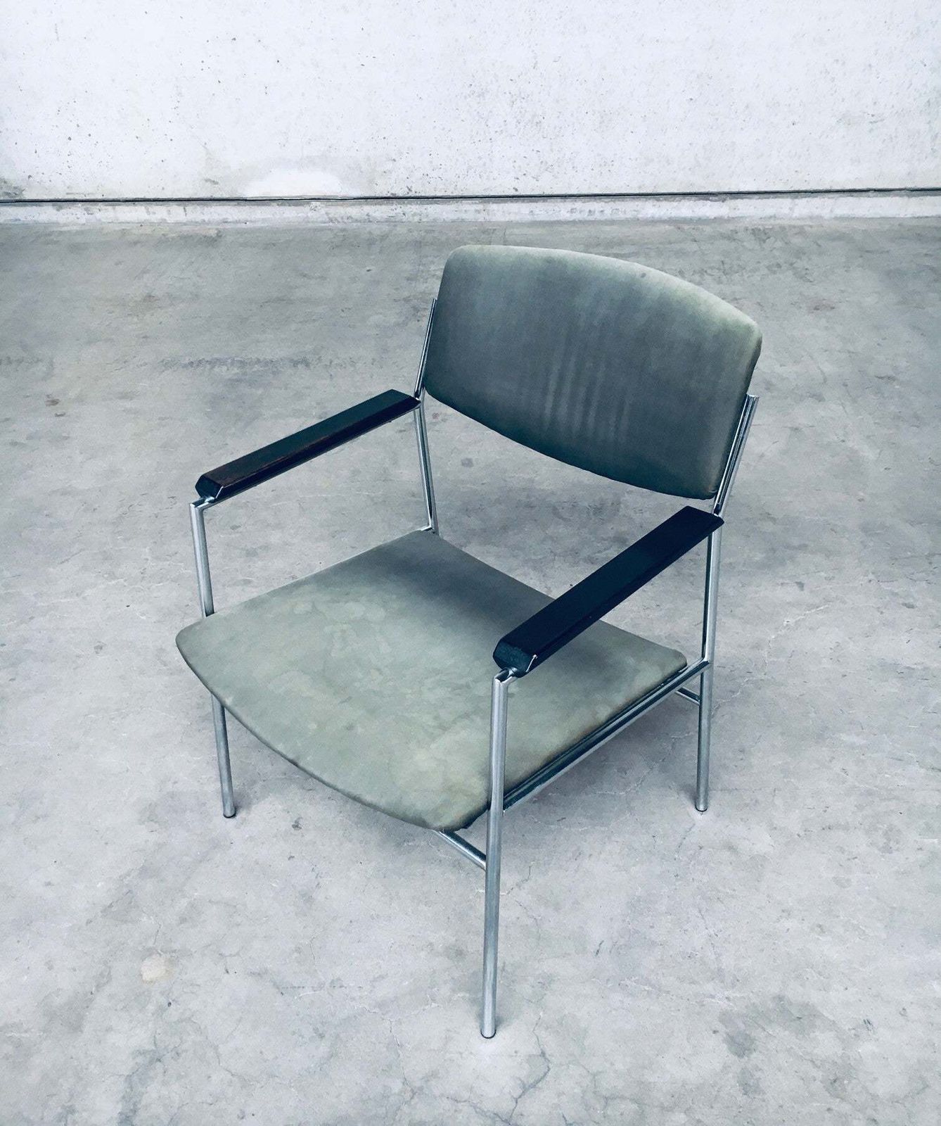 Midcentury Modern Dutch Design Armchair By Gijs Van Der Sluis, Netherlands 1960's photo for sale