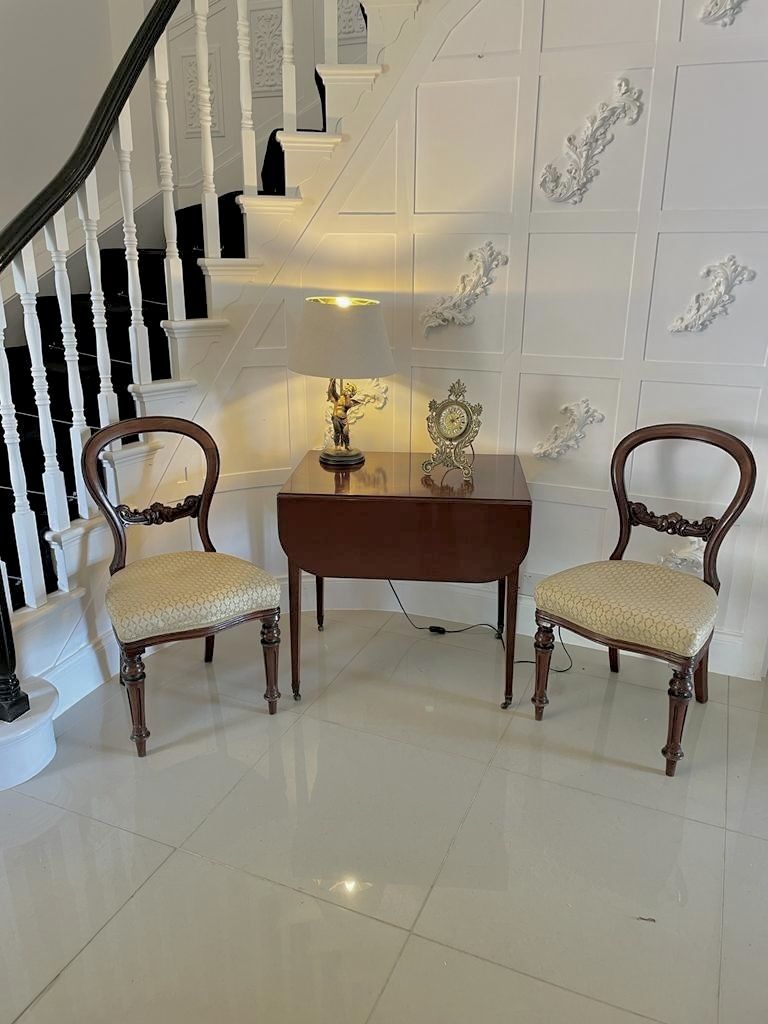 Antique George III Quality Mahogany Inlaid Pembroke Table photo for sale