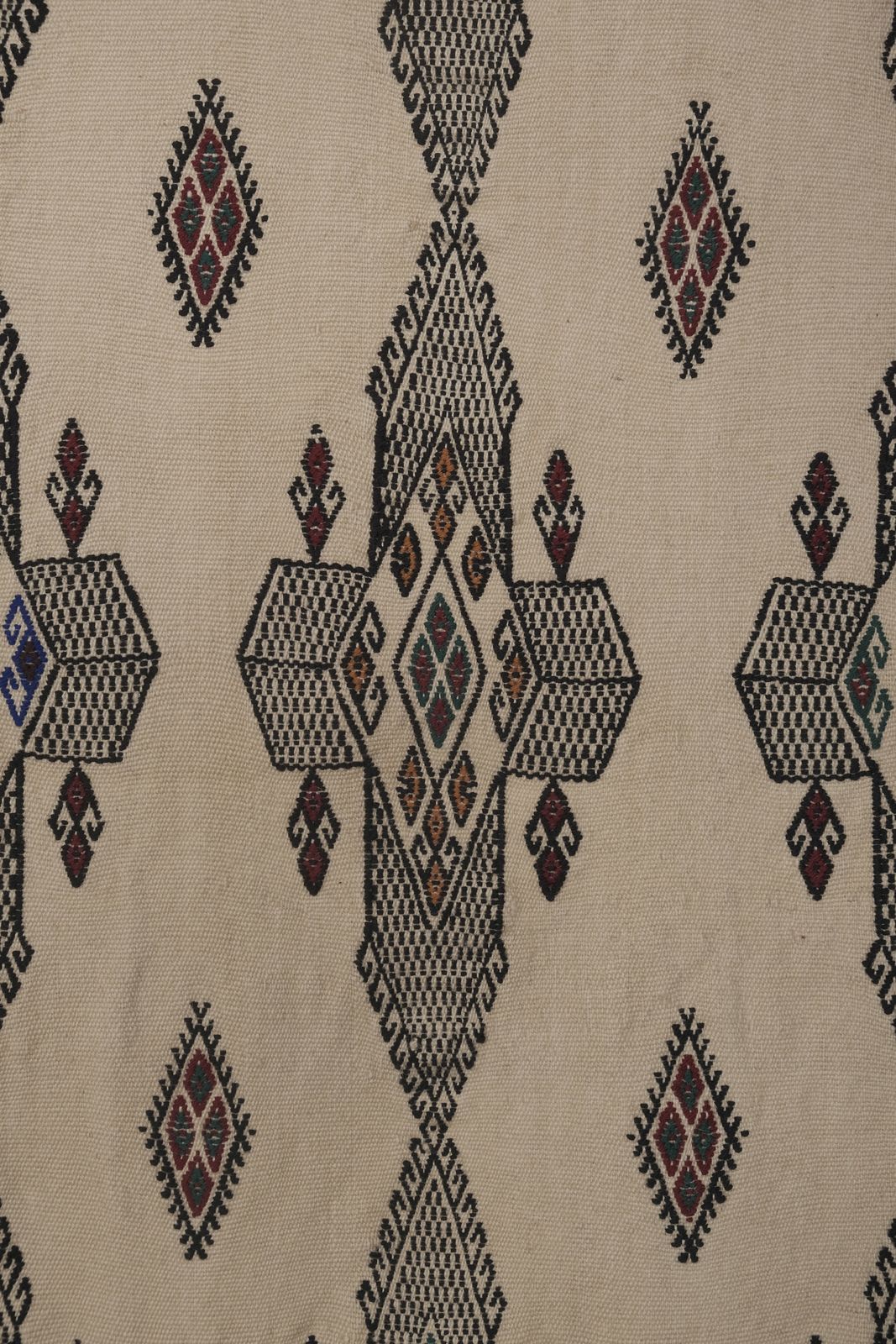 photo furniture Handwoven Floral Pattern Needlepoint Kids Kilim Rug