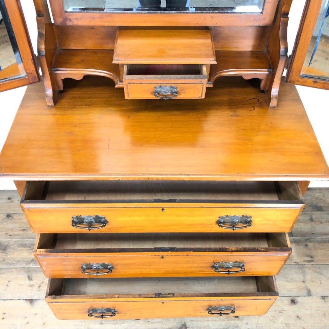 Antique Satin Walnut Dressing Table photo Furniture