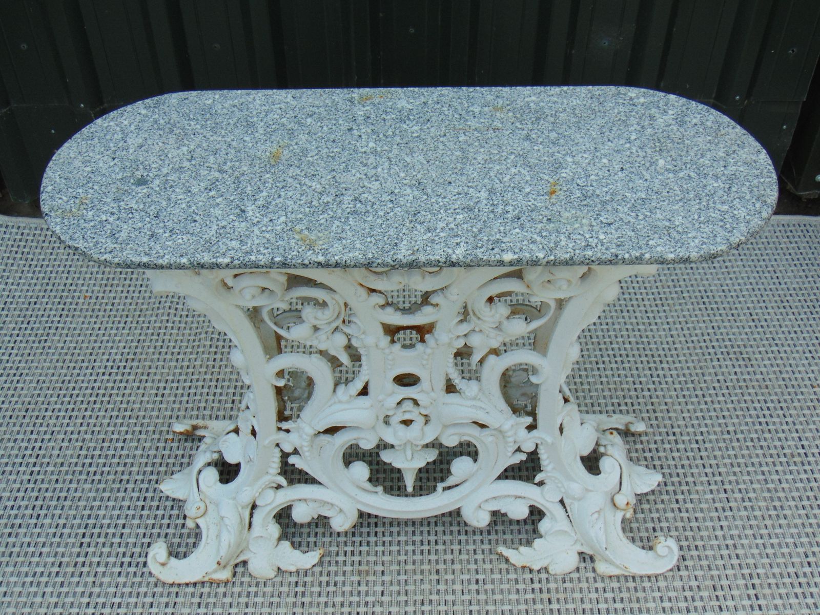 photo furniture Victorian Cast Iron Marble Topped Table