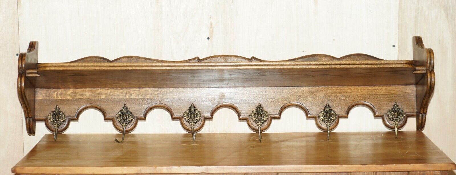 Lovely Antique Dutch Fine Cherub Oak Coat Hat Scarf Wall Rack Hanger Royal Hooks photo furniture