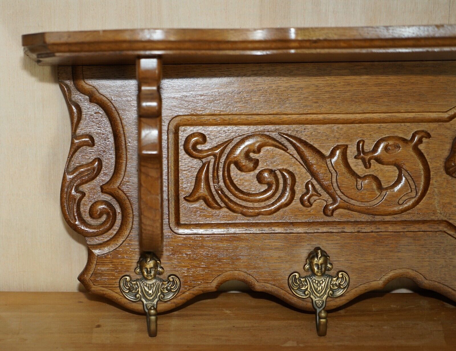 Finely Dutch Carved Cherub Oak Coat Hat Scarf Wall Rack Hanger Royal Hooks photo for sale
