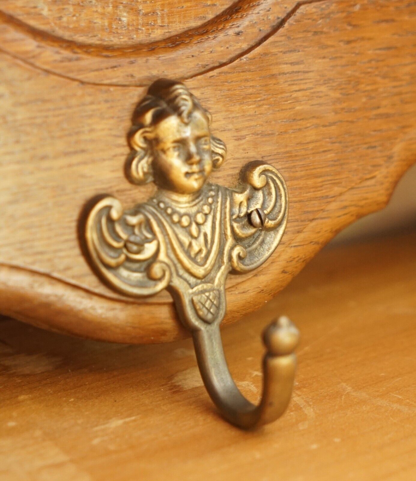 photo for sale Finely Dutch Carved Cherub Oak Coat Hat Scarf Wall Rack Hanger Royal Hooks