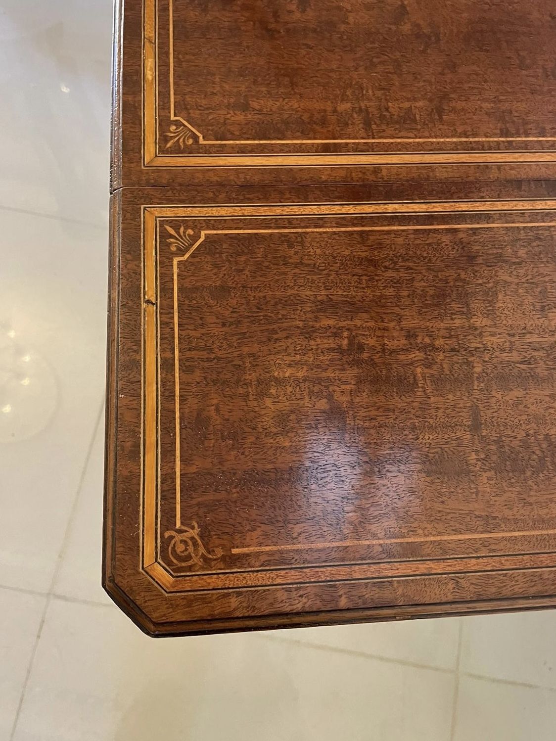 Furniture Fine Quality Antique Inlaid Mahogany Occasional/Lamp Table photo