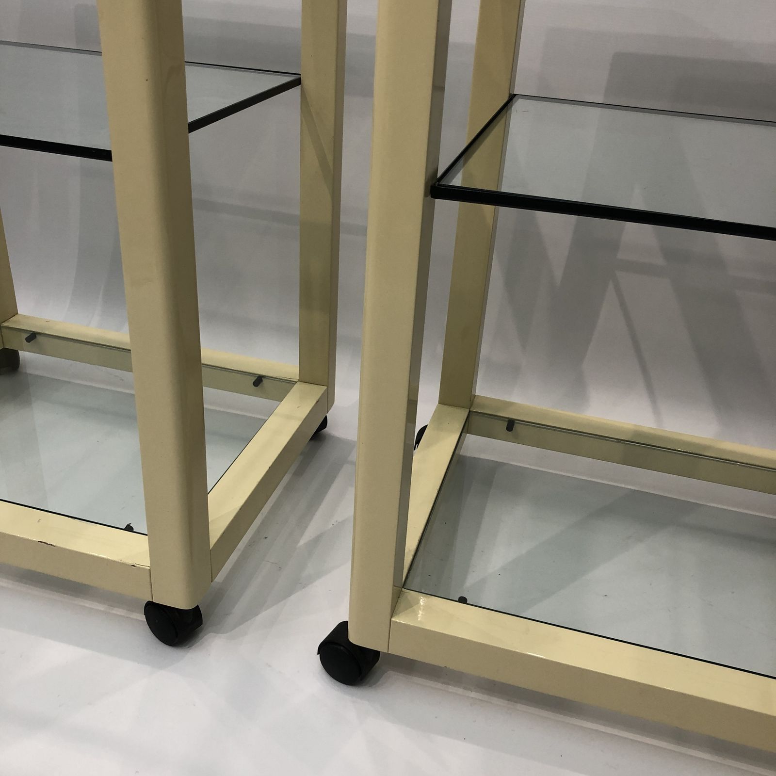 Pair Of Cream Lacquered Side Tables Wheels 1970s Hollywood Regency Modernism photo 1900.0