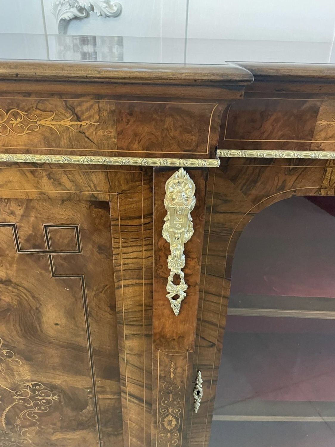 5650.0 Fine Quality 19th Century Antique Burr Walnut Inlaid Credenza photo