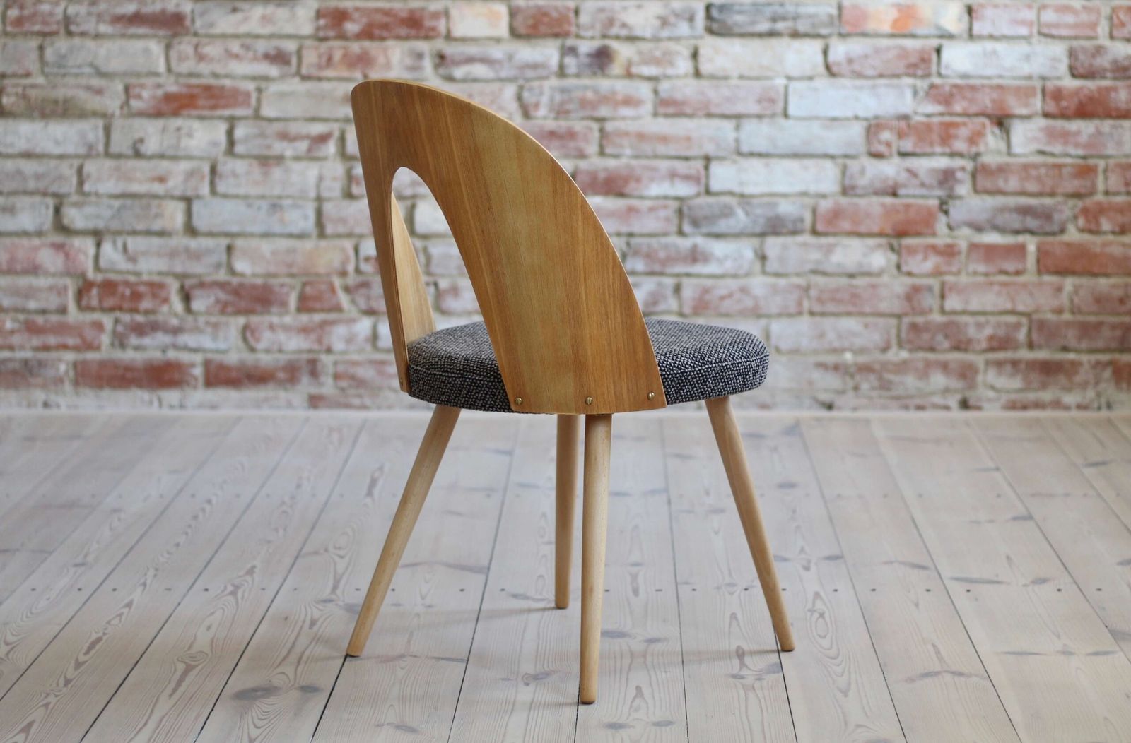 6500.0 Set Of 10 Midcentury Dining Chairs By A.šuman photo