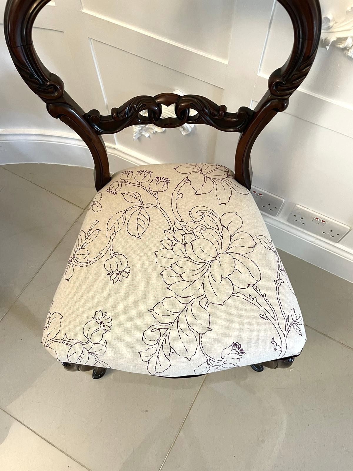 Fine Quality Set Of 6 Antique Mahogany Dining Chairs photo for sale