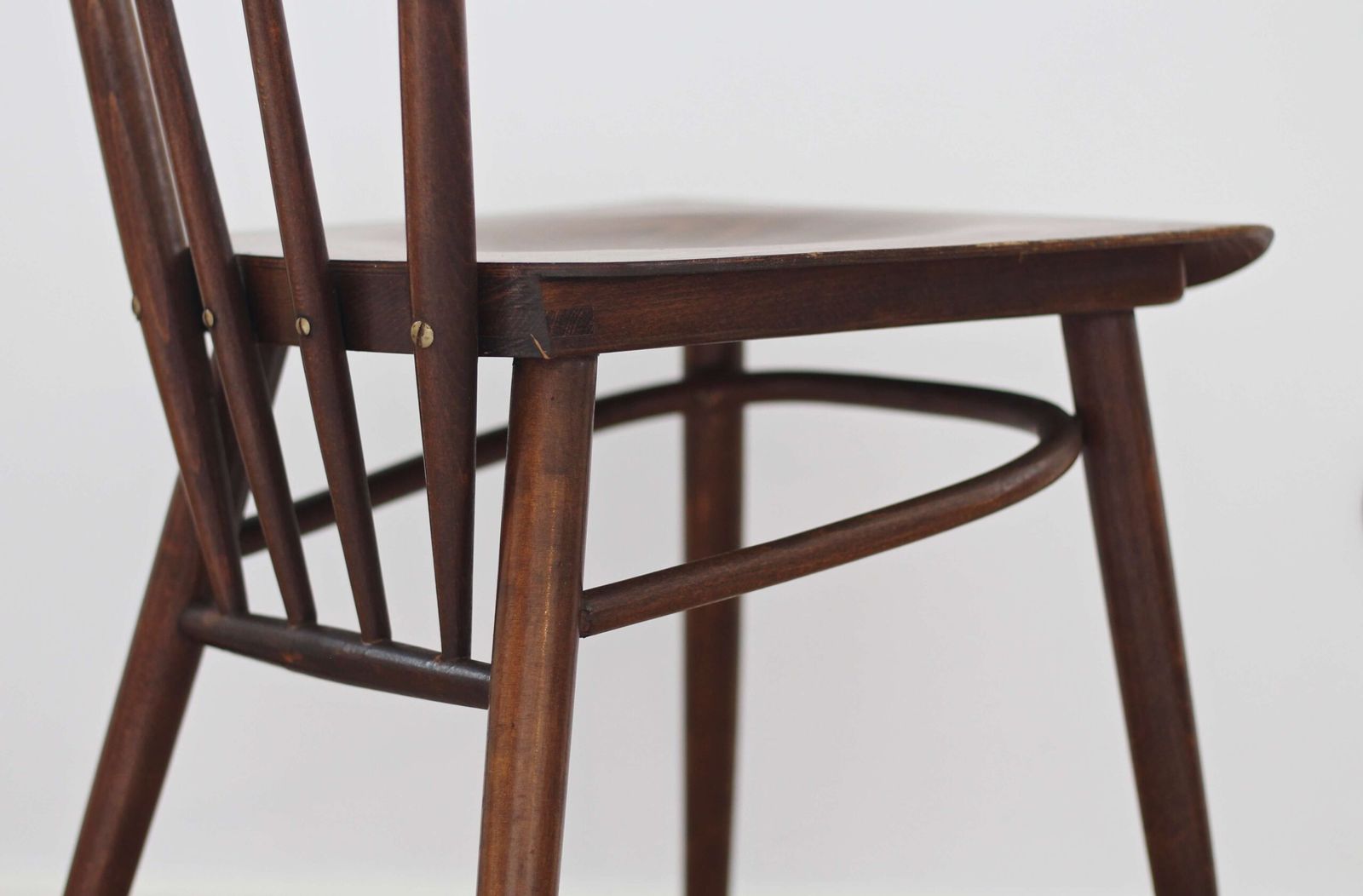 photo vintage Set Of Four Dining Chairs From Tatra Nabytok, 1960s